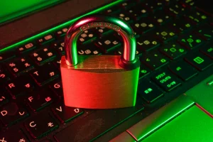 📄 Cibersegurança Prática: Guia de blindagem de redes para técnicos